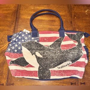 SeaWorld Blue and Red Tote Bag